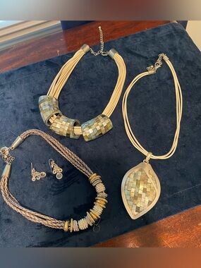 Chicos 3- necklaces 1- pair of earrings